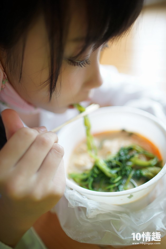 [ROSIд��]KZϵ�� 2017.01.01 NO.203[38+1P9.2M]